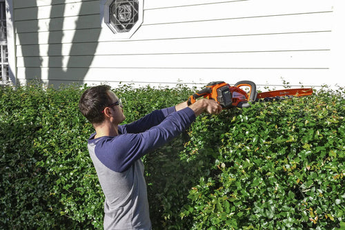 Husqvarna Hedge Trimmers & Clippers Hedge Master 320iHD60 (battery and charger included)